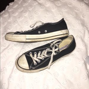 Black Converse